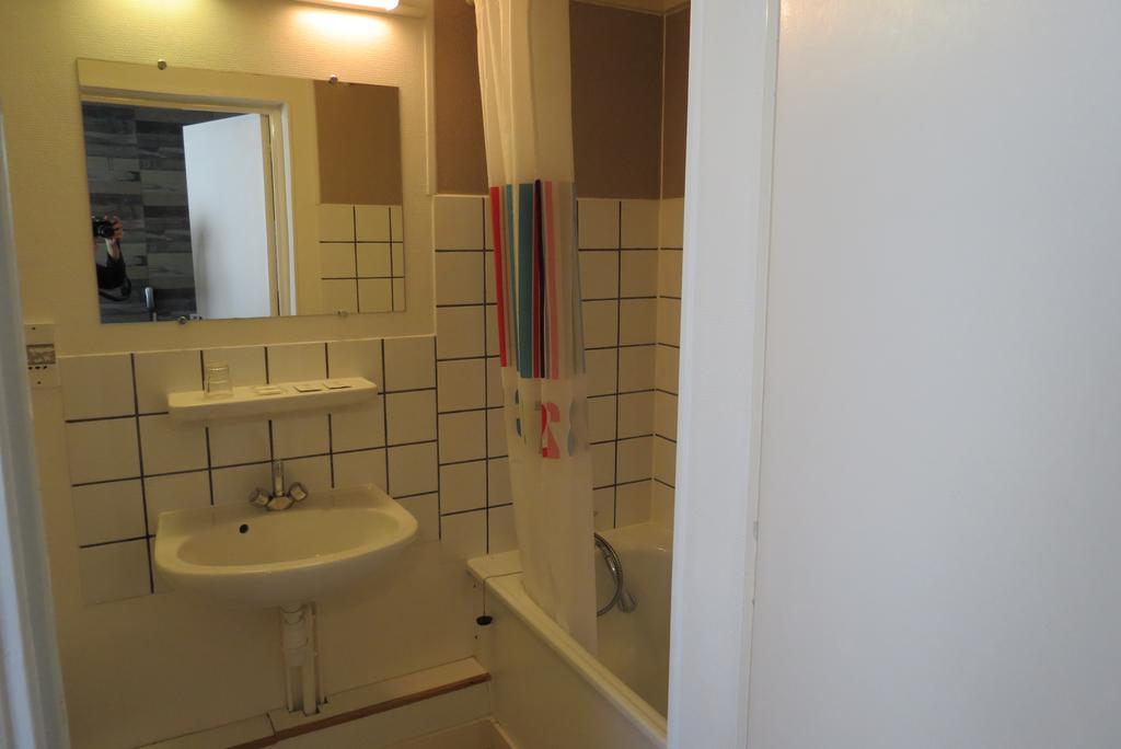 Hôtel Victoria Calais Extérieur photo