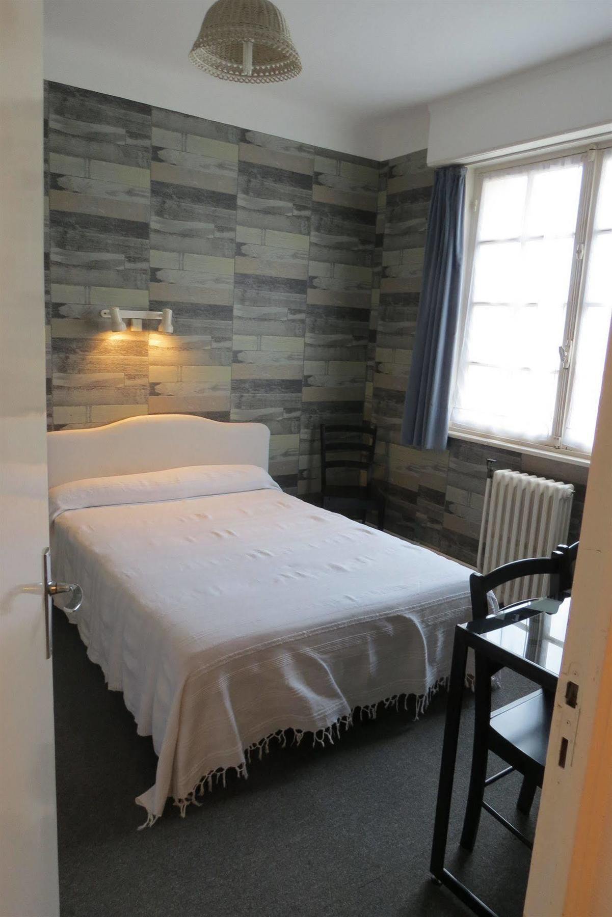 Hôtel Victoria Calais Extérieur photo