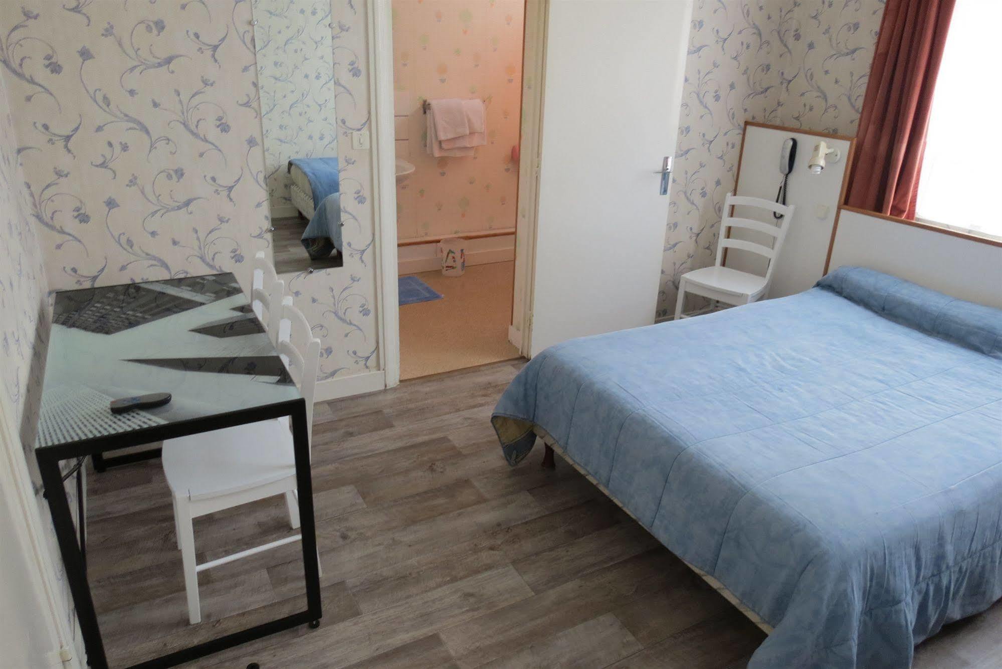Hôtel Victoria Calais Extérieur photo
